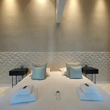 Beautiful In The Heart Of - Mobility Lease Apartment